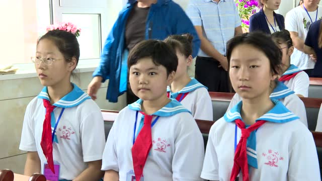 公主岭市实验小学校防侵害公益讲座