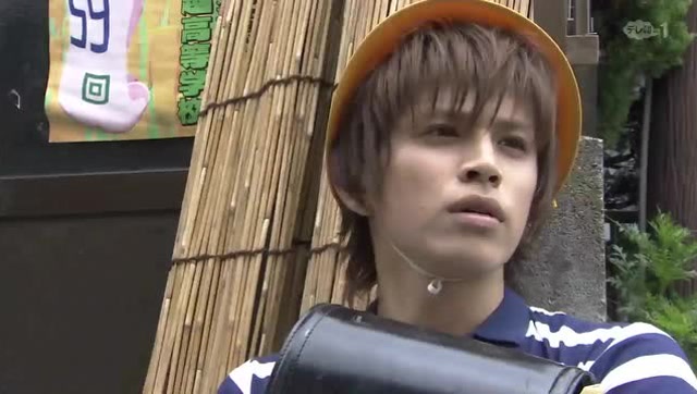 假面骑士甲斗王最令人心痛的角色神代剑的成长学会了爱