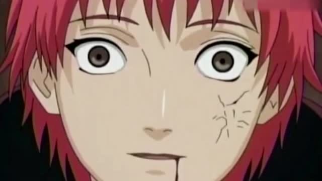 赤砂之蝎临死之际对小樱说了一个情报,当做是击败自己的奖励