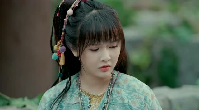 夜天子:哚妮还挺善良的,坚决不同意用毒对付恶狗