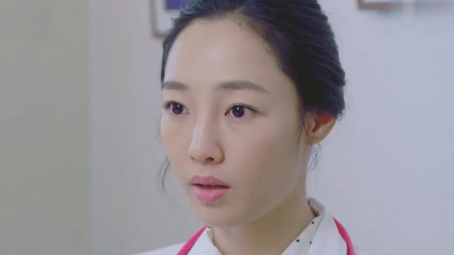 心机女医院"耍大牌",不料叶春萌霸气回怼,心机女瞬间语塞了!