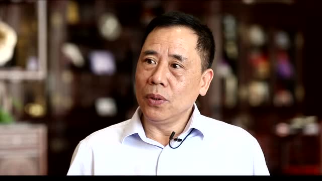 刘用辉:从1部车2张桌到中国民营物流十强企业