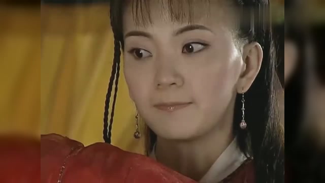 傻王闯天下:傻王耍赖,文香爱儿一起使用"杀手锏",挠脚心!