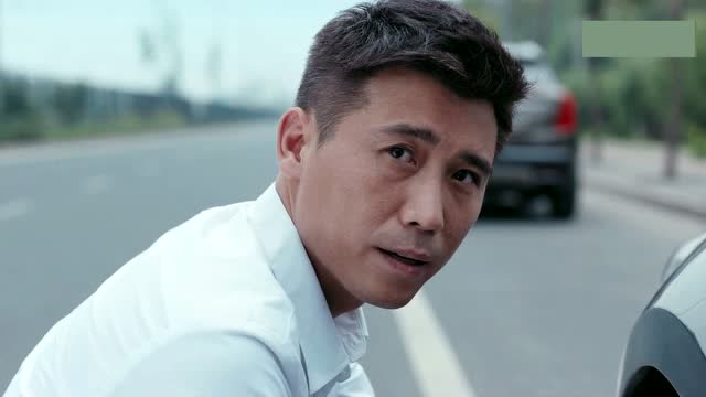 恋爱先生:张铭阳帮美女换轮胎,情场浪子对美女一见钟情