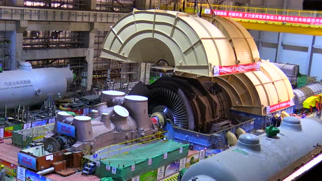 "华龙一号"全球首堆福清核电5号机组汽轮机扣缸