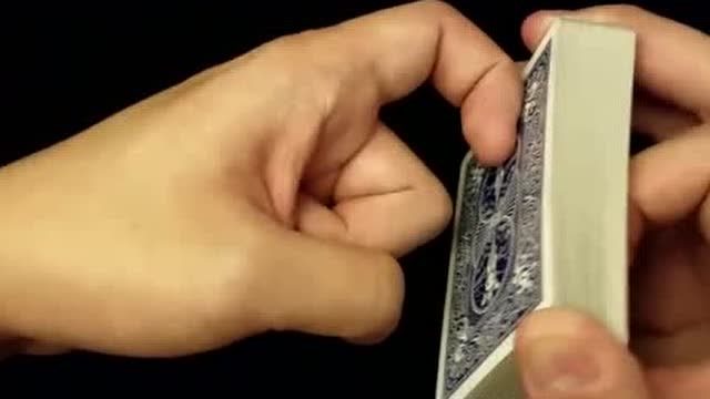 扑克开扇总是开不均匀分享扑克牌帅气玩法开扇手法详细教学