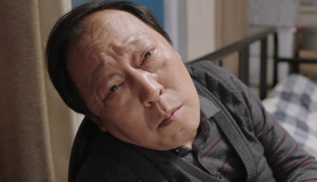 都挺好:苏大强台词太搞笑,明玉笑的合不拢嘴,实在是魔性!