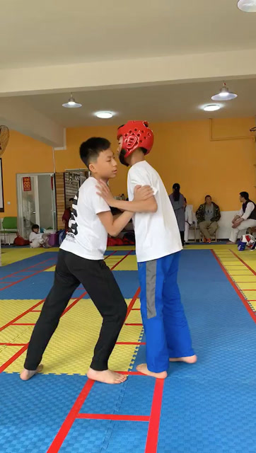 跆拳道里合腿的运用