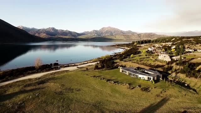 mons royale使用netsuite提高客户满意度