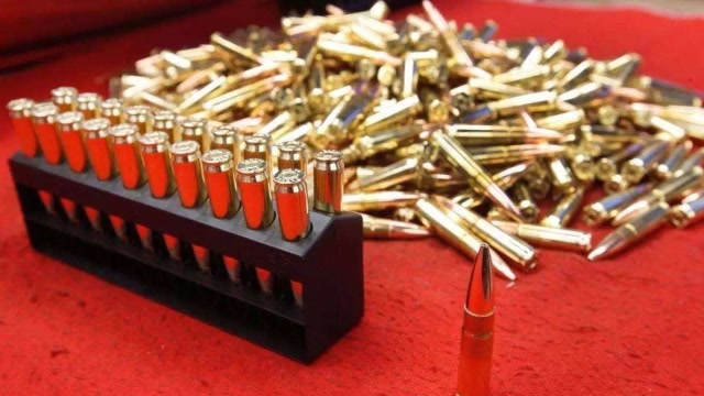 此国弹药库差点打光,向中国订购60亿发子弹,保住上万工人饭碗