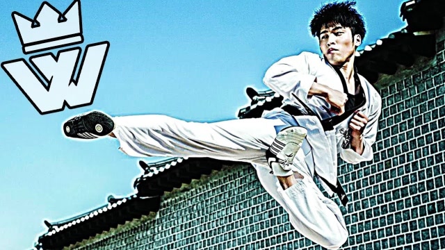 史上最牛转身踢,堪比佛山无影脚,我彻底看傻眼了!