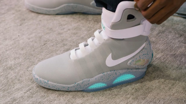 价值80万的耐克鞋,穿上有什么特别之处?网友:能不能上天?