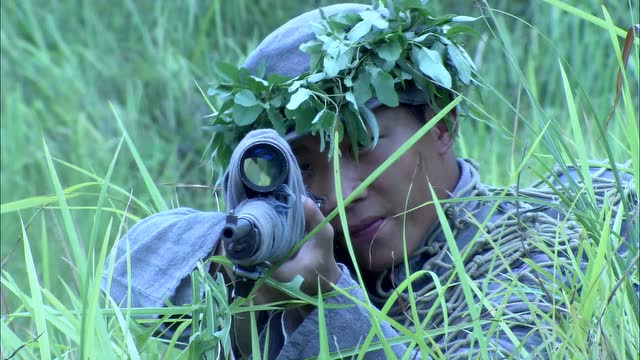 鬼子突击队太嚣张,遇上八路军狙击手,被打懵了