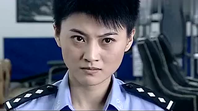 警中英雄:美女警察队长被调岗,竟然敢顶撞新来的局长