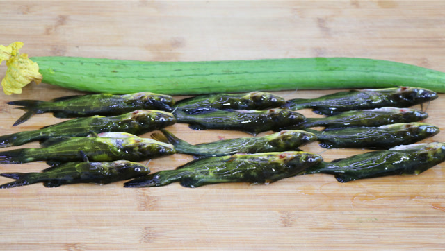 吃了这么多黄骨鱼,加1根丝瓜一起做才好吃,鱼肉鲜美细嫩无腥味