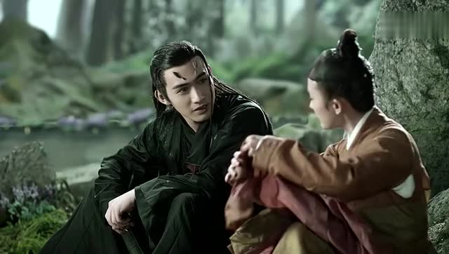 三生三世十里桃花 离境和司音在水中接吻非说是渡气