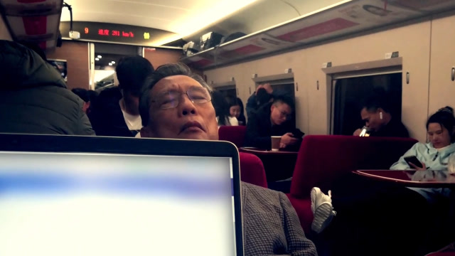 逆行武汉 钟南山一锤定音,打响疫情第一枪