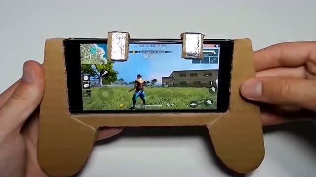 教你们自制吃鸡神器,成本不超过两块钱,简单又实用!