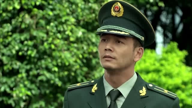 利刃出击:刘闯被降职到看监狱,怎料刚到就给战友吹牛,不愧是部队军二