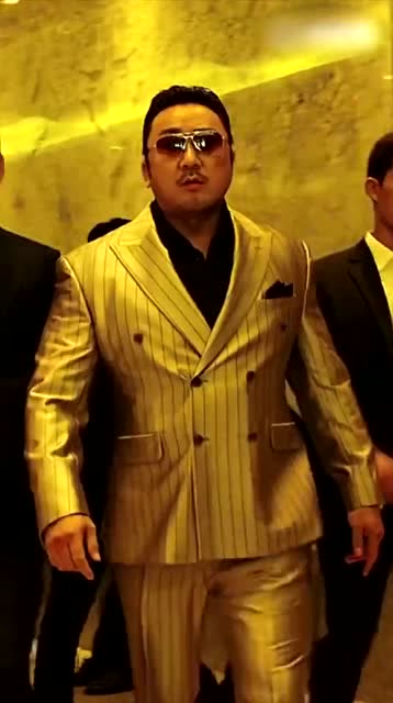 马东锡饰演的角色霸气外露,网友:确定过眼神,他是谁都不敢惹的人啊!