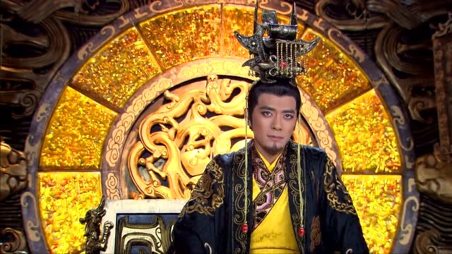 姬昌顺利离开皇宫,来到比干府中表示感谢,也真是祸不单行啊