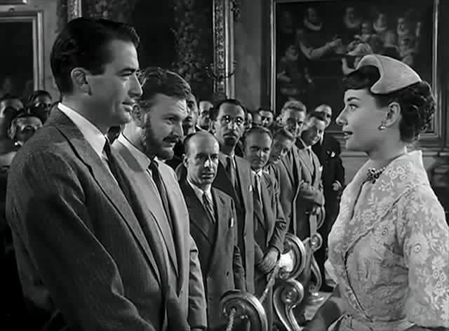 罗马假日:为了和你握手,我和所有人都握了一遍