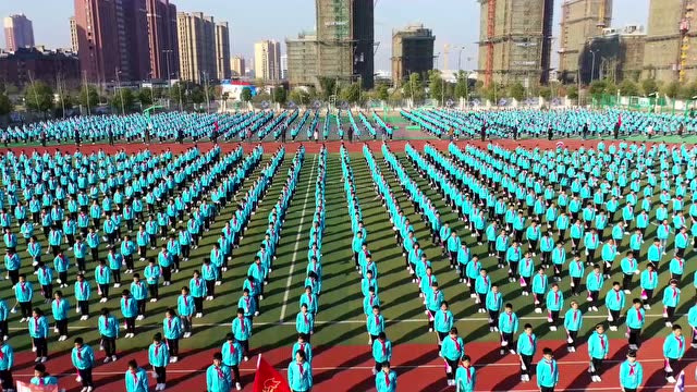 青春涌动魅力明湖明光市明湖小学2019快乐大课间活动