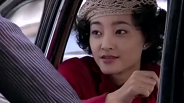 小伙看到前女友高寒,莫名其妙的紧张,这表情绝了