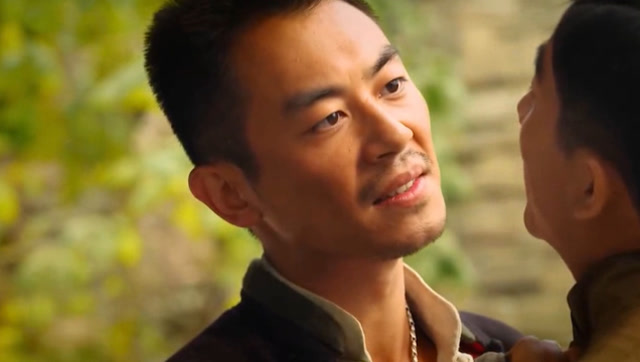 《红高粱》第18集:张俊杰看到余占鳌为人仗义,阐明自己卧底身份