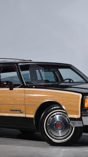 全尺寸瓦罐旅行车1986年庞蒂克parisienne电镀木纹