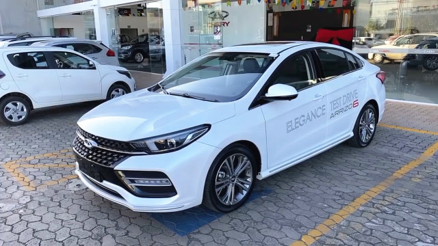 2020款奇瑞艾瑞泽6到店,拿到钥匙感受不一般的中国制造,真帅