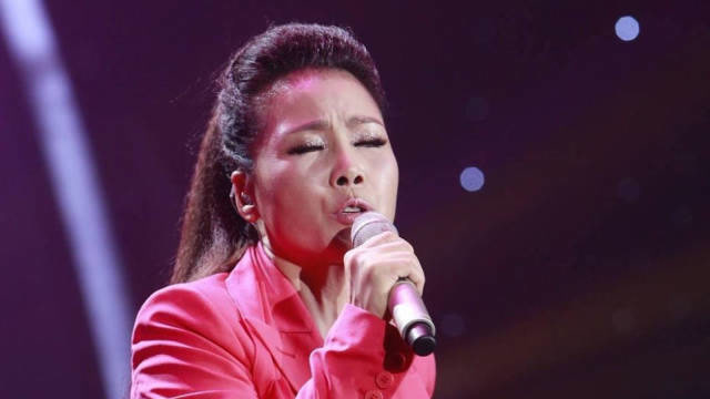 我为歌狂:田震演唱《干杯朋友》,还是那个味道,经典中的经典