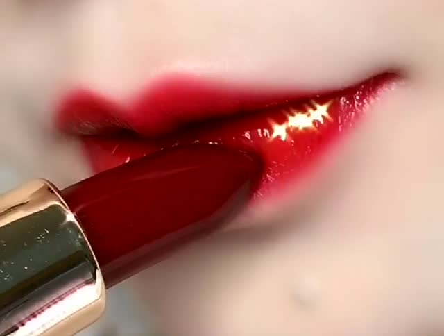 高贵冷艳姨妈色口红试色,滋润不易掉,这个姨妈色太气质显白了