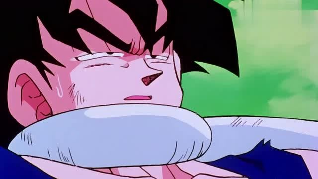 七龙珠:悟空被打的倒地不起,弗利萨不愧是宇宙第一,太厉害了!