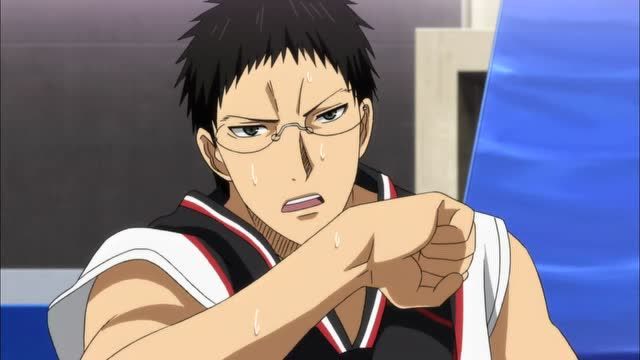 黑子的篮球:木吉也想进攻了,人伊月传球给他