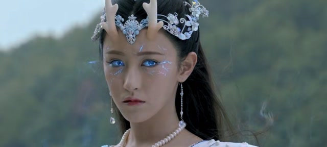 龙无目:小龙女夺回了龙眼,这一段太解气了