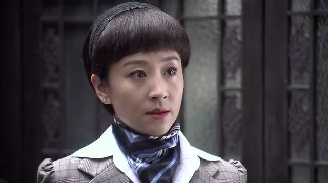 枪侠:余锦,你怎么就不能听一下子妍的呢,钢琴老师那里不能找!