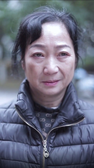 恶毒保姆半夜潜入女孩房间,接下来发生的一幕,把所有人都惊呆了!