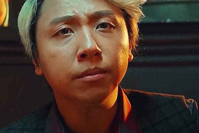 这年头人质可比劫匪可怕多了,这辈子没见过这么嚣张的人质