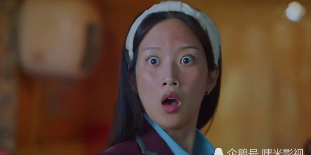 《女神降临》:女神变回丑女恰遇同学上门,林周京机智敷面膜躲过一劫