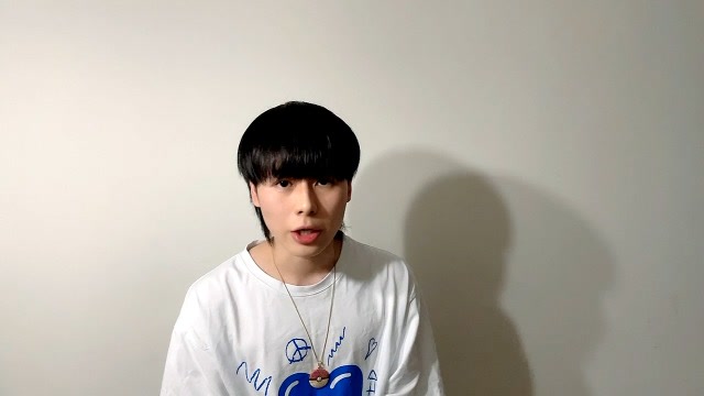 小光圈日行一善公益过大年歌手小精灵陈峥宇