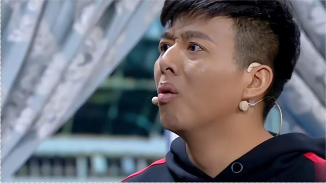 许君聪卜钰这段小品太逗了,不愧是喜剧谐星,笑的人喘不过气