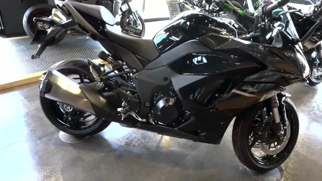 这才是真正的黑武士机车2021 川崎 ninja 1000sx