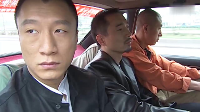 征服:孙红雷带着小弟出门,走出了六亲不认的步伐,霸气