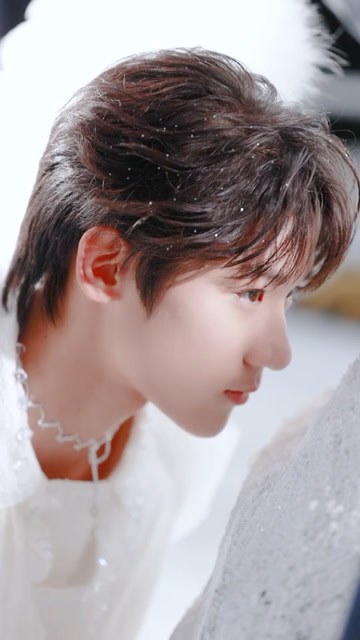 tf家族张峻豪张峻豪仙子下凡辛苦了我的在第一天降临关键词下定