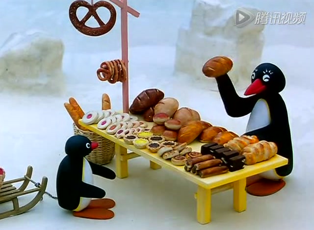 企鹅家族吃饭图片