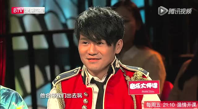 周安信演唱歌曲乡间的小路