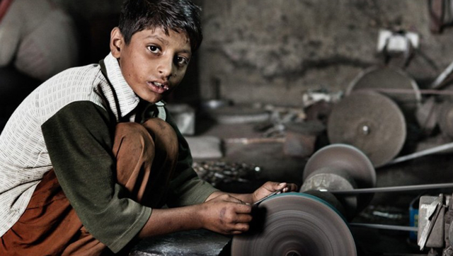 这个国家1/4的孩子都在打工挣钱!