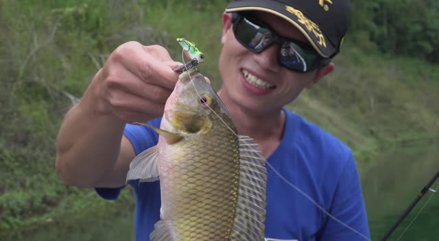 ewe路亚——杨博挑"逗"罗飞的乐趣