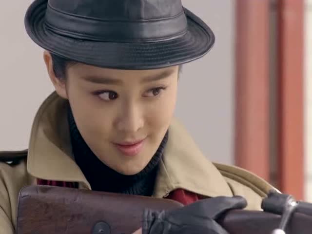 吕晴 爱情撞上战争片段